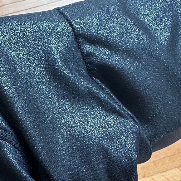Retro Gong Black Shiny Leather leggings in M - Picture 2 of 13